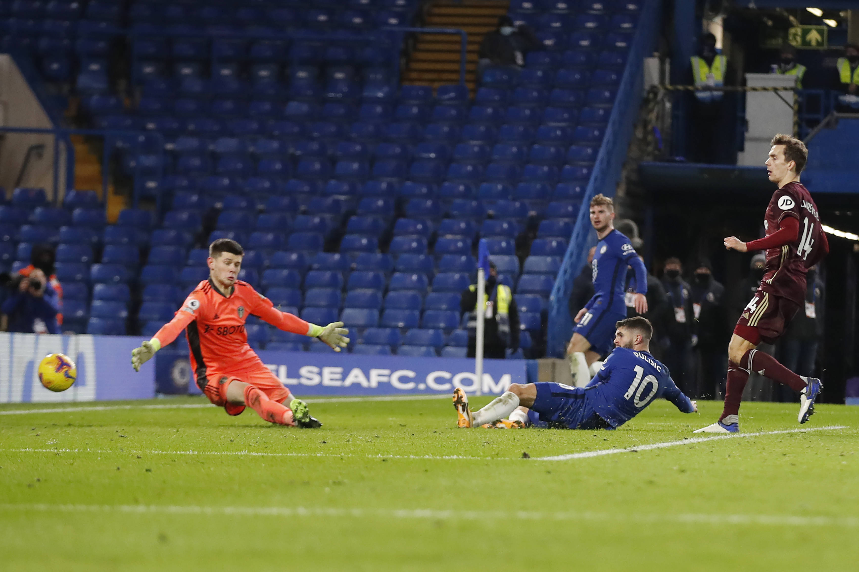 了坚实的基 了坚实的基